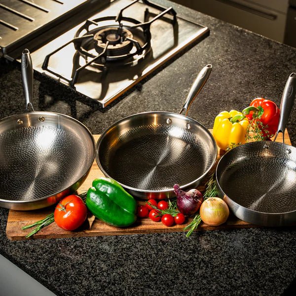 Titanium Hammered Cookware Set - Yūgen Series - HOMESŌKO