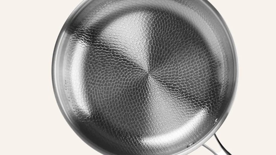 Titanium Hammered Wok Pan - Yūgen Series - HOMESŌKO